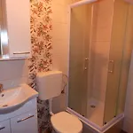 9 * Kampor